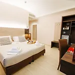 Hotel Diplomatic 4*