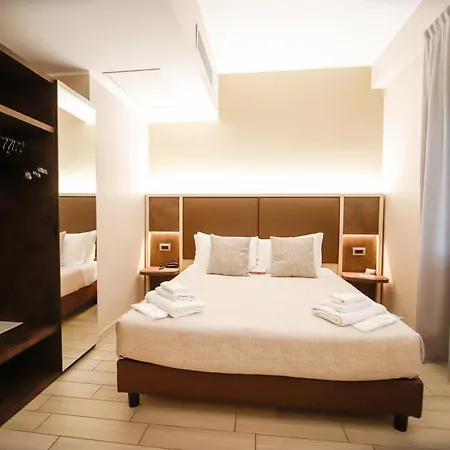 Hotel Diplomatic