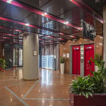 Hotell Diplomatic 4*