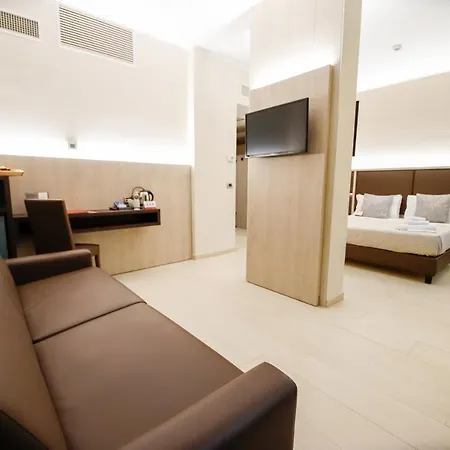 Hotel Diplomatic 4*