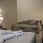 Diplomatic 4*