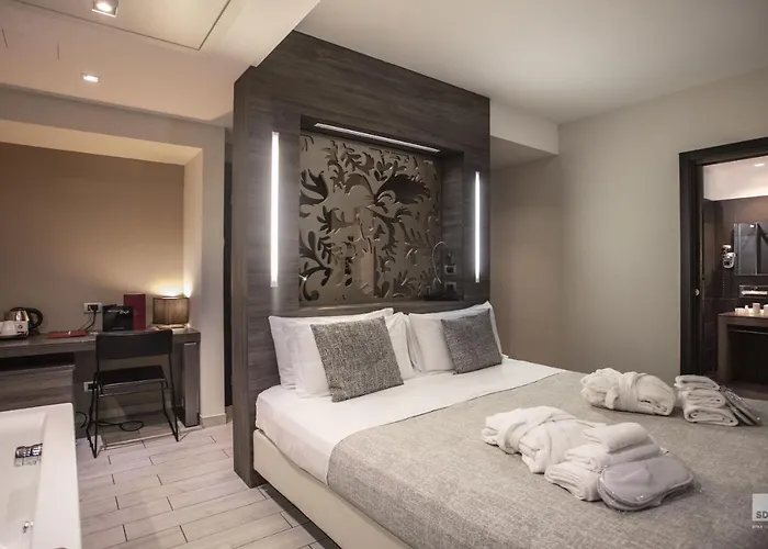 Diplomatic Hotell