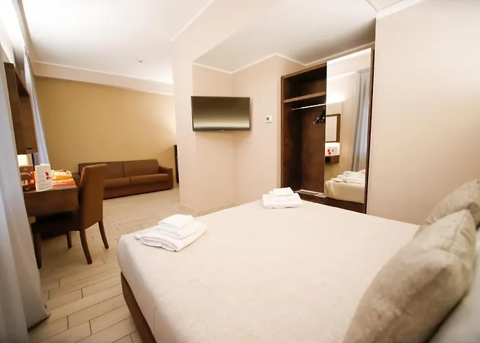 Diplomatic 4* Turin