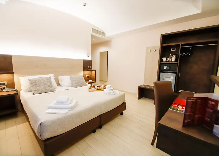 Hotell Diplomatic 4*