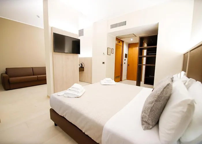 Diplomatic 4* Turin